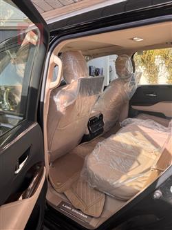 تۆیۆتا لاند کروزەر